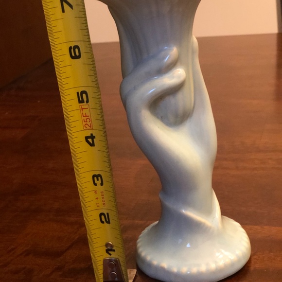 Shawnee USA Pottery Baby Blue Hand Vase - Picture 6 of 9